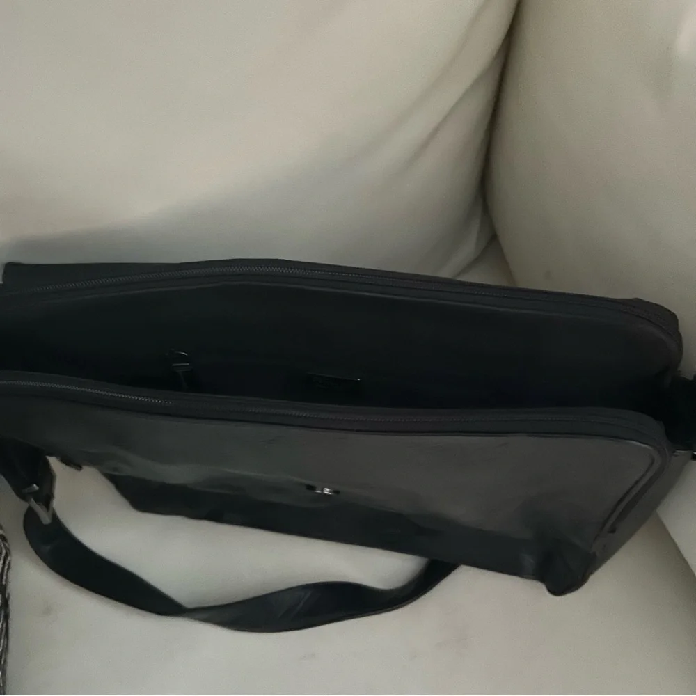 Perlina Black Leather Laptop/Messenger Bag